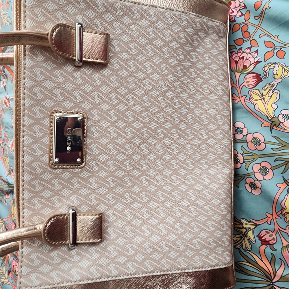 Nine West Cream and Rose Gold Textured Tote